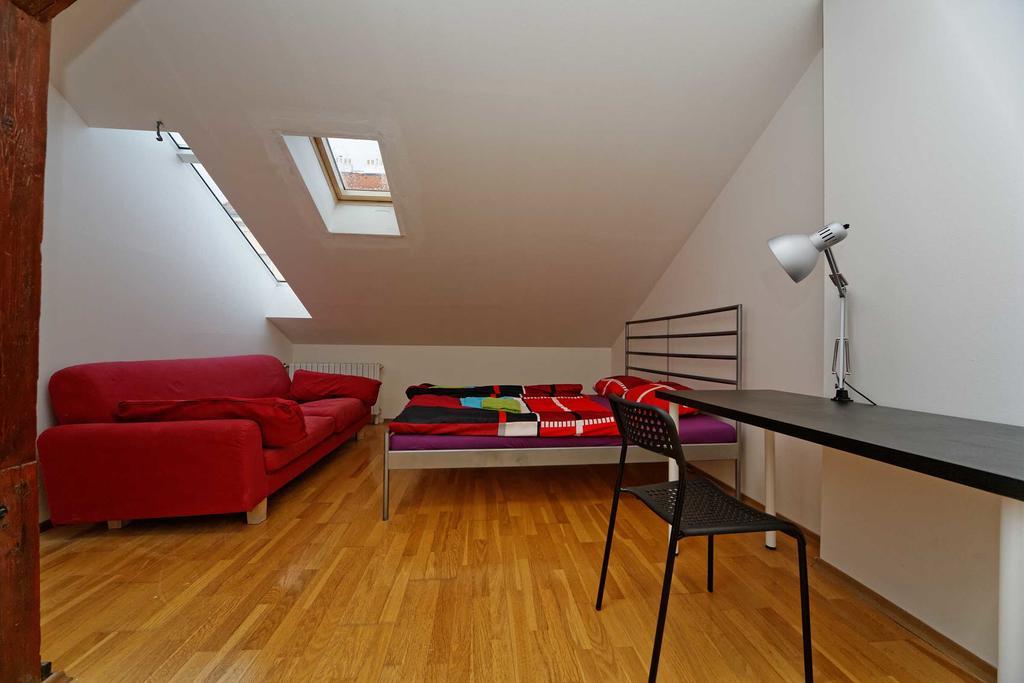 Apartment Na Kozacce 6 Prague Exterior photo