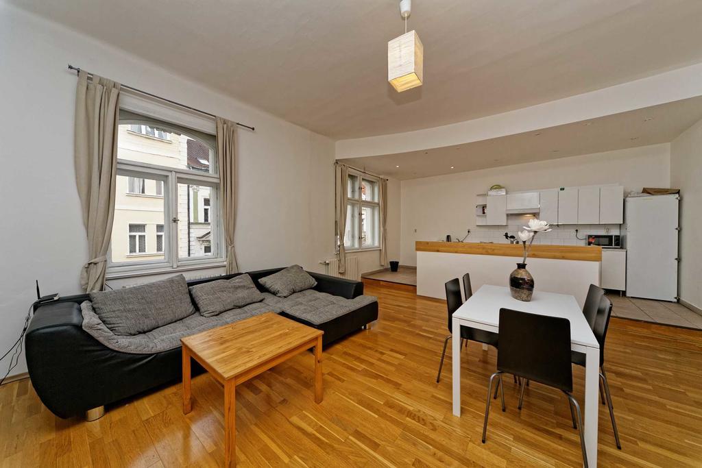 Apartment Na Kozacce 6 Prague Exterior photo