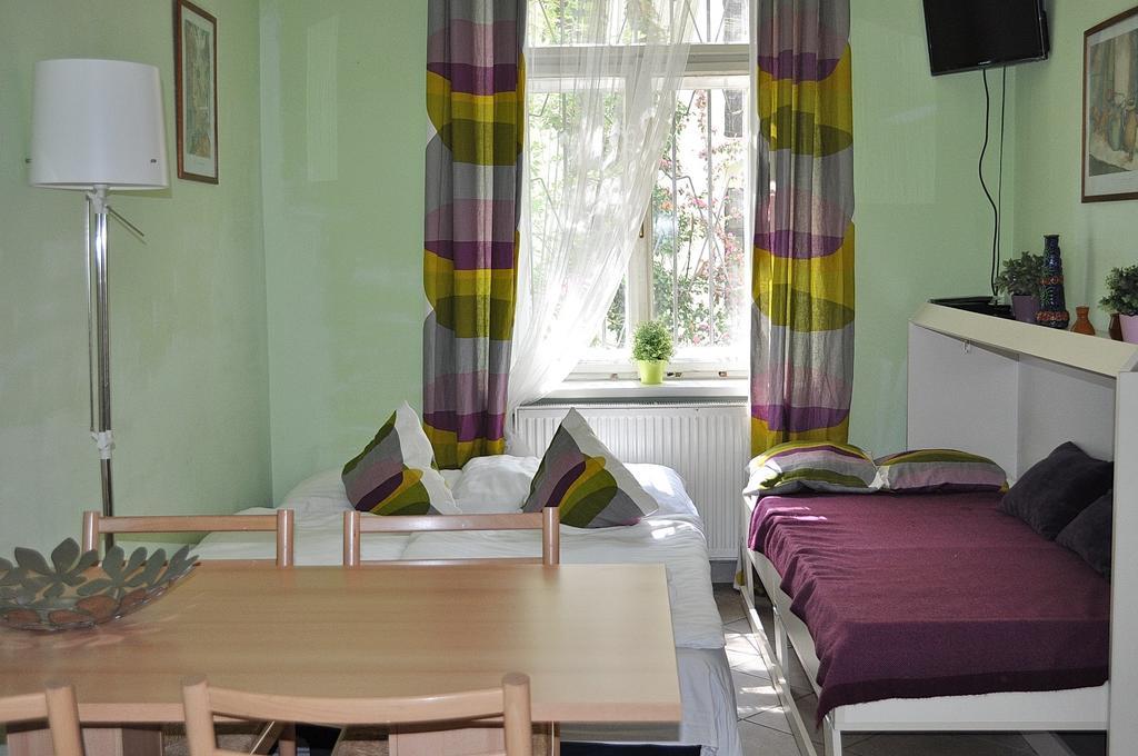 Apartment Na Kozacce 6 Prague Exterior photo